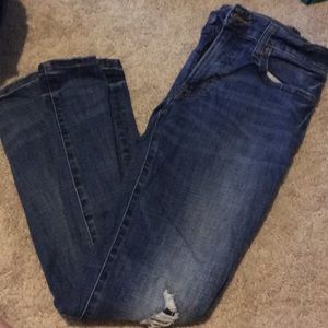 American Eagle ripped knee jeans